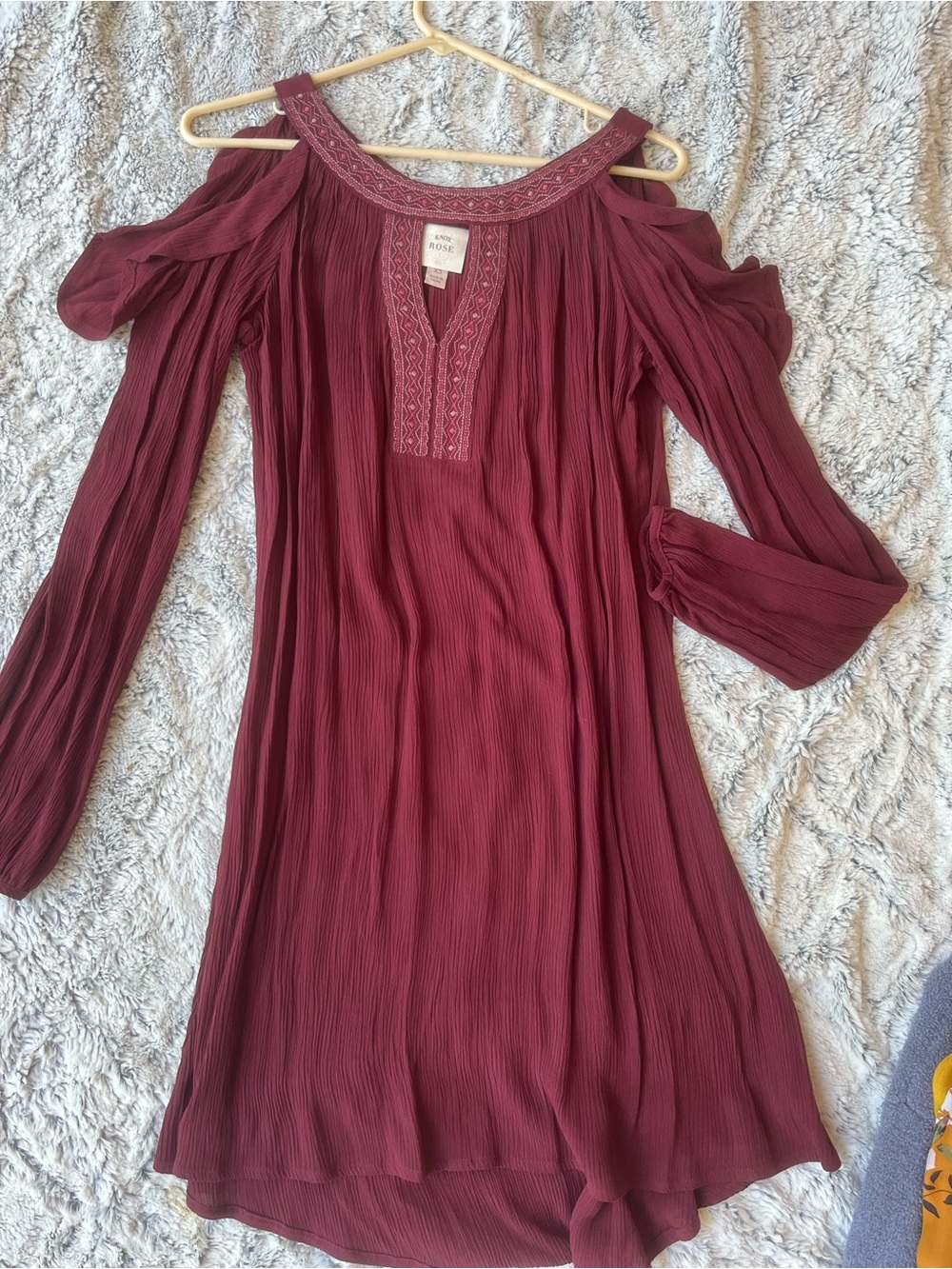 Knox Rose Burgundy Long Sleeve Cold Shoulder Dress